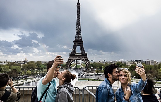  Франция выделит €1 млрд. для усиления безопасности туристов