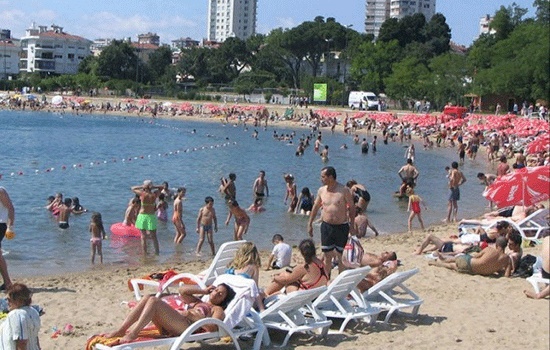 "Пляжи Стамбула будут идеально чистыми!" - заявило Управление Морских служб муниципалитета города