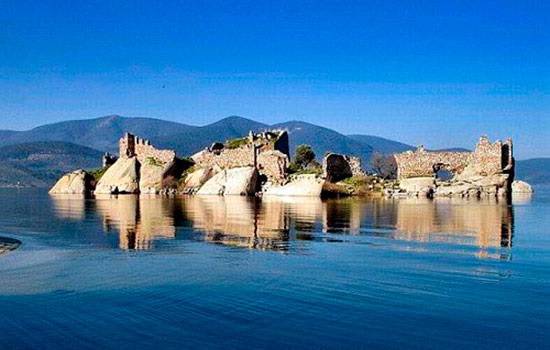 Отдых на озерах Турции