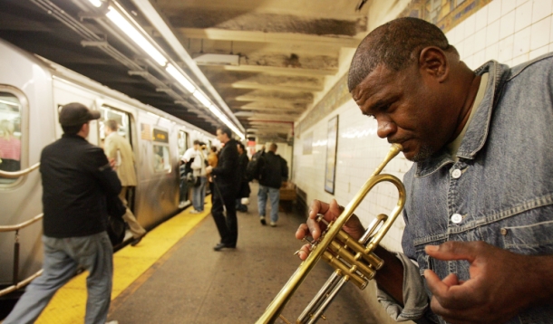 В метро Торонто выступают только профессиональные музыканты 