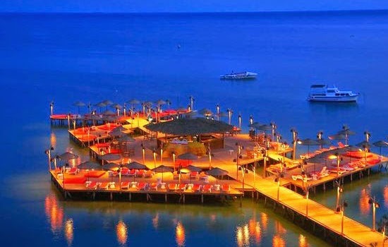 Дидимы — популярное место экскурсий среди туристов, остановившихся отдыхать на Эгейском побережье Турции