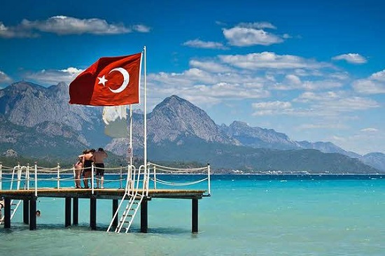 Турецкие туроператоры предлагают путевки по скидке в - 40%