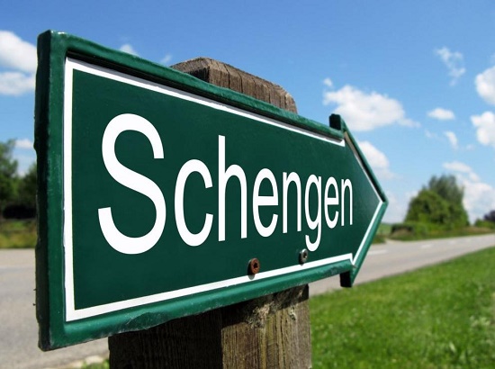  Греция начала выдавать россиянам Шенген на 3-5 лет