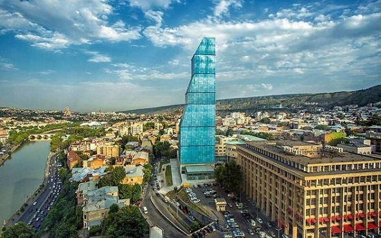 Первый в Грузии семизвездочный отель открылся в Тбилиси