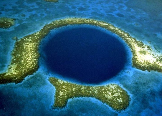 Самое удивительное место в мире - Большая голубая дыра в Белизе