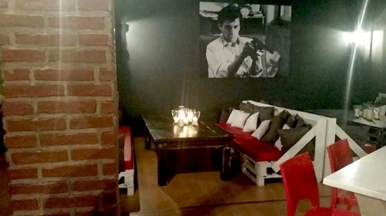 Впервые в Италии: нудистский ресторан открылся в Милане