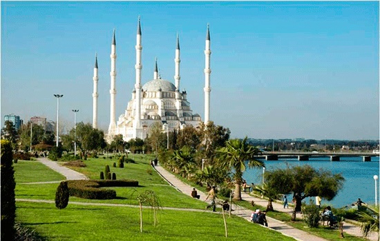 Турецкий город Адана - отличный вариант однодневной экскурсий для тех, кто ищет короткий отдых