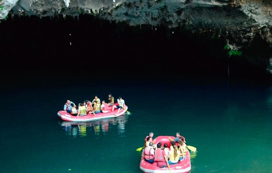 Пещера Антальи поражает посетителей своей красотой
