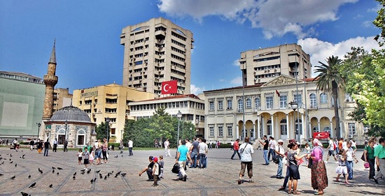 Популярное турецкое издание организовало тур "Узнай Измир"