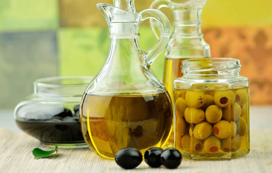 Пол-литра оливкового масла из маслин 1800-летнего дерева продается за 6000 долларов в западной Турции