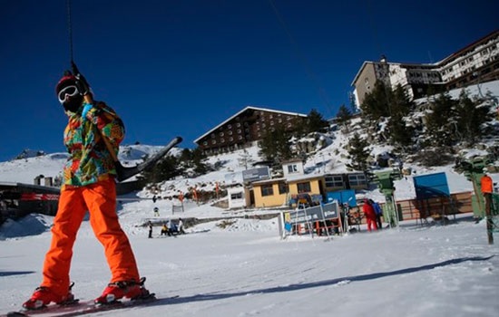 Популярные горнолыжные курорты Турции привлекают тысячи местных и иностранных туристов
