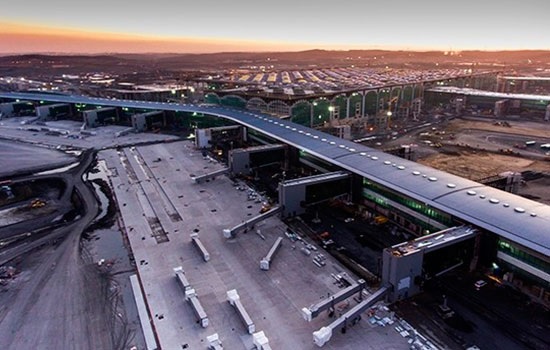 Новый аэропорт в Стамбуле откроется в октябре, сказал министр транспорта