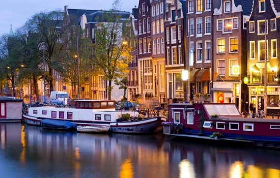 Амстердам — столица и крупнейший город Нидерландов