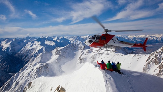 В Турции открылся сезон экстремального спорта «хели – ски»
