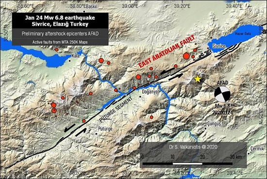 Землетрясение в Турции: число погибших возросло до 20 человек