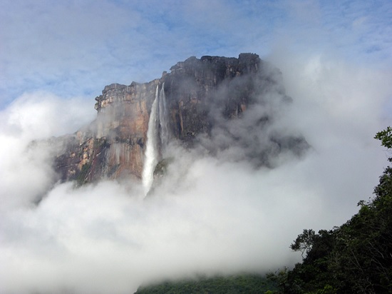Сальто Анхель - водопад - гигант в Венесуэле