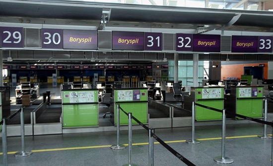 В аэропорту «Борисполь» скандал – украинские туристы не полетели в ОАЭ из-за «неправильного» теста на ковид