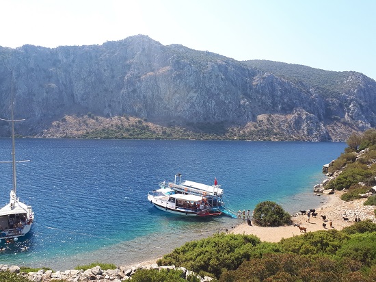 Любопытные места Турции: целебное озеро Кёйджегиз