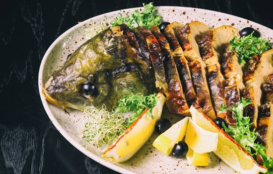 Где вкусно поесть в Одессе рыбные блюда?