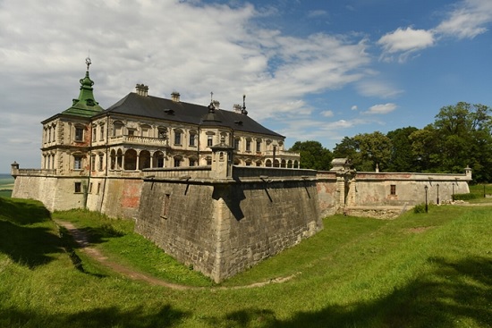 Почему стоит посетить Подгорецкий замок в Украине?