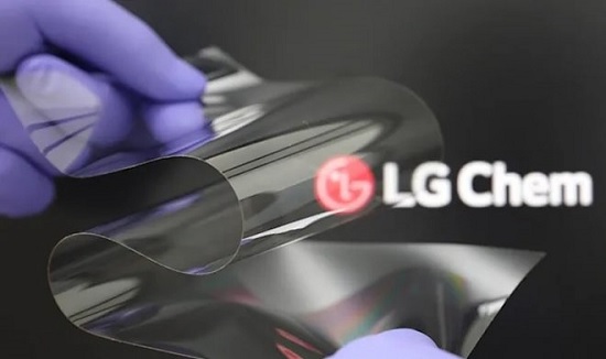 Компания LG разработала новое гибкое стекло для смартфонов