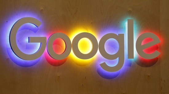 Google запускает в работу умные часы