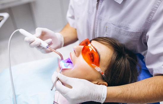 Современная стоматологическая клиника — красивая улыбка за один день