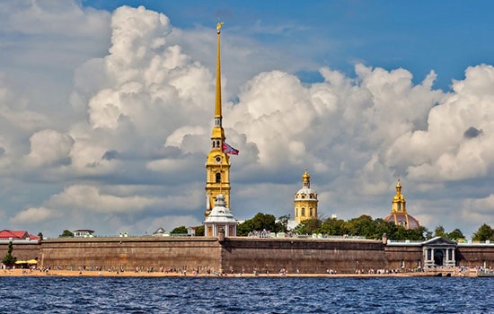 Санкт-Петербург и окрестности — экскурсии на любой вкус