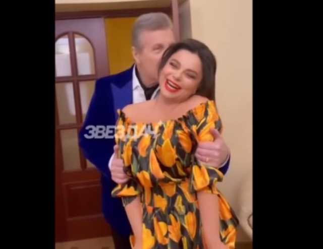 Кричу от экстаза: интимное видео Лещенко с королевой просочилось в сеть