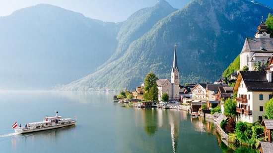 Австрийская Гальштат: деревянные заборы против туристического аншлага