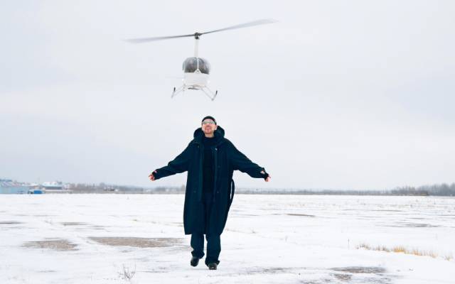 Певцу Андрею Звонком подарили вертолет стоимостью 7 миллионов долларов