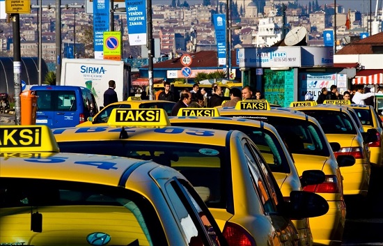 Полезные советы для туристов: как пользоваться такси в Турции