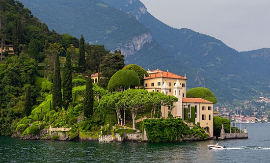 Посещение озера Комо в одноименном итальянском городе скоро может стать платным