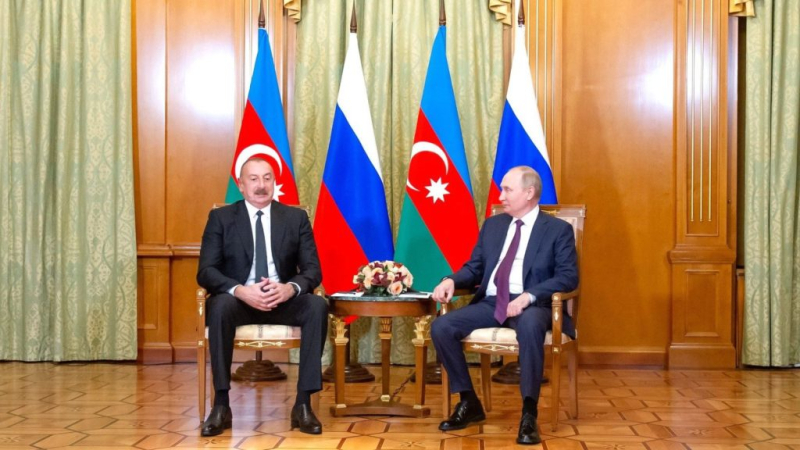 Владимир Путин и Ильхам Алиев за безопасность на постсоветском пространстве