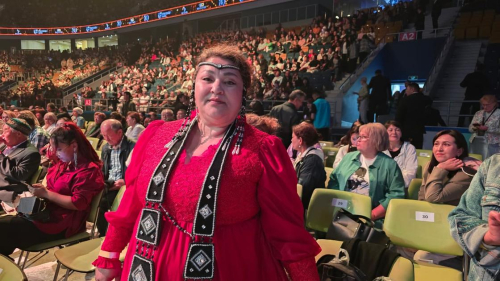 В Алматы прошла встреча поклонников Димаша Кудайбергена, на которую собралось 8000 человек (фото)