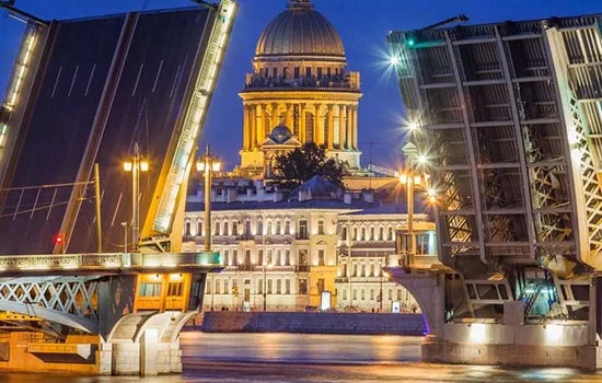 Посещение Санкт-Петербурга