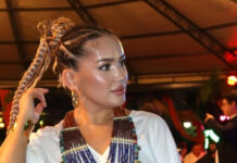 «Сцена мне к лицу»: Макпал Исабекова поделилась видео своего выступления в Бишкеке