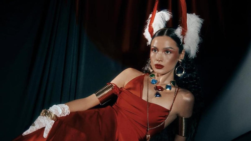 "Все достойны счастья": Акбота Сейтмагамбет в новом образе высказалась о женитьбе экс-супруга