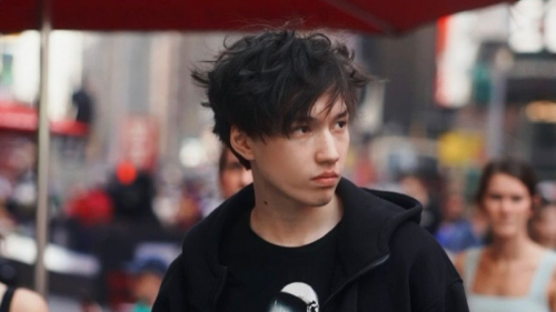 "Крутой парень": брат Димаша поделился атмосферными фото из Нью-Йорка 1 "Крутой парень": брат Димаша поделился атмосферными фото из Нью-Йорка