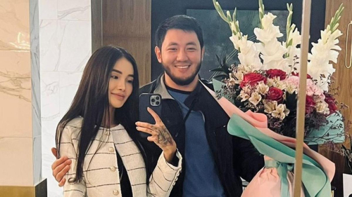 Ожидающая третьего ребенка Айжан Байзакова показала теплые семейные фотографии
