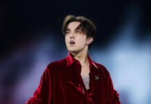 Димаш феерично выступил в Берлине со своим шоу «Stranger»