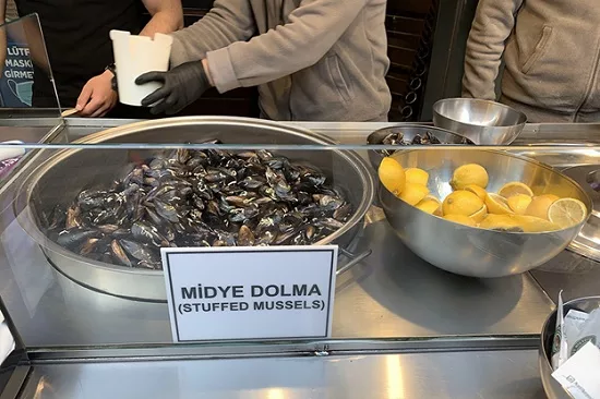 Будьте осторожны, покупая еду на улицах Стамбула