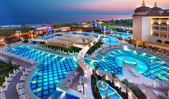 Турецкий туризм на грани фола: что мешает его росту?