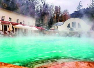 Куда поехать в Турции в ноябре, чтобы отлично провести отпуск?