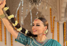 «Просто божественно»: Асель Сагатова в индийском сари очаровала коллег и фанатов