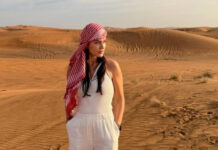 Жена Бурака Озчивита поразила кадрами, снятыми в жаркой пустыне
