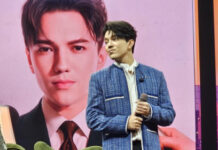 Звуки домбры и вкус шоколада: фанаты Димаша познакомили мексиканских детей с Казахстаном