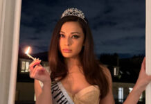 «Будь моей женой»: Диана Коркунова в прозрачном корсете и мини-юбке вскружила голову фанатам