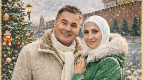 "Будьте счастливы": Давлетяров показал семейные фото и поздравил с Новым годом