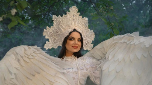 "Царевна-Лебедь": Наташа Королева появилась в сказочном образе